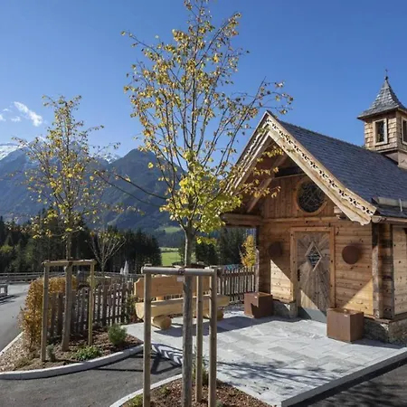 Nationalpark Kaeferfeldeck Neukirchen am Grossvenediger