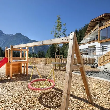 Nationalpark Kaeferfeldeck Holiday home Neukirchen am Grossvenediger